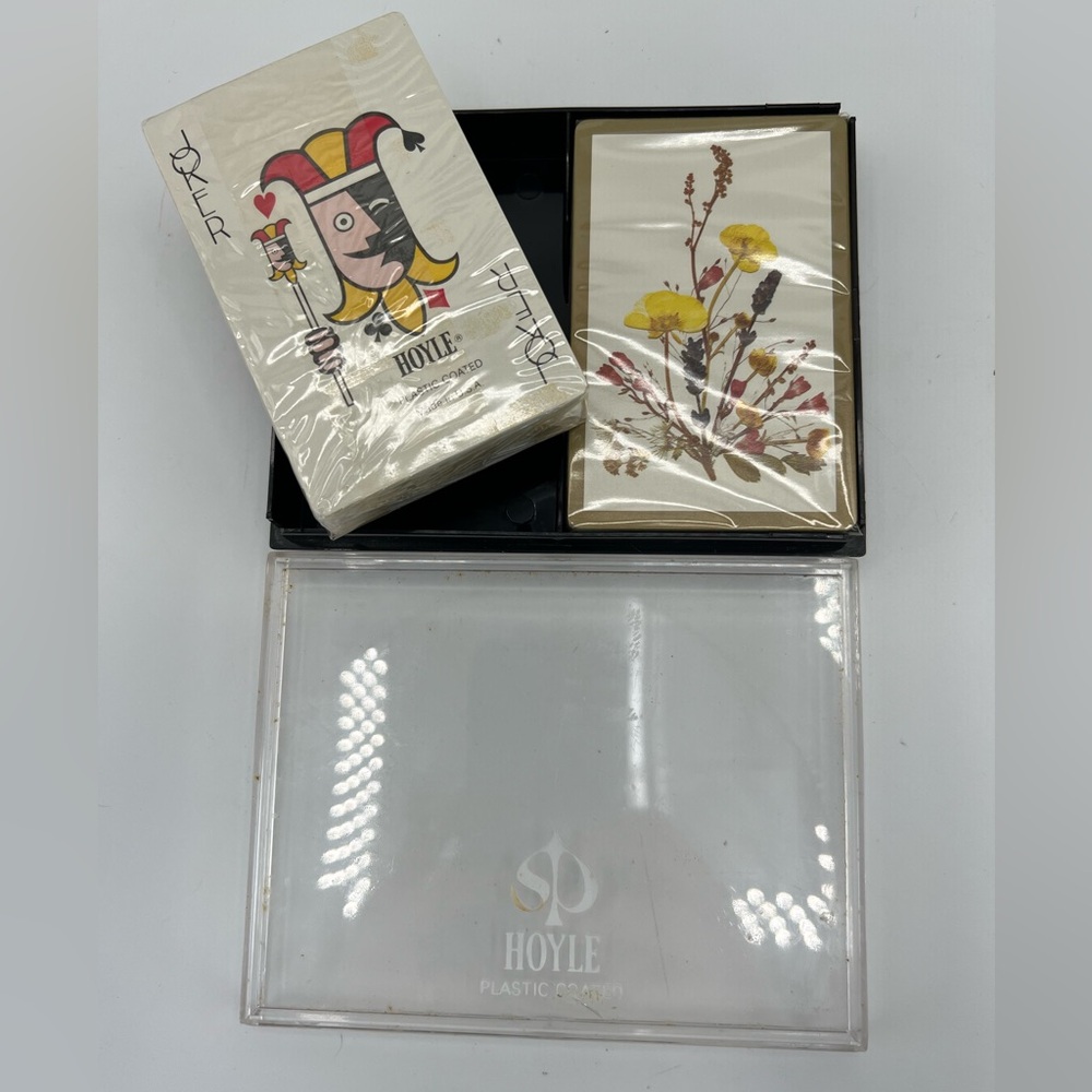 Vintage Hoyle Plastic Coated Floral Playing Game Cards In Case Decks Sealed